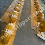 Front Idler Assembly Fits For Cat D4H Bulldozer Undercarriage